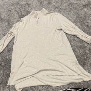 Cha Cha Vente Cream Tunic Top